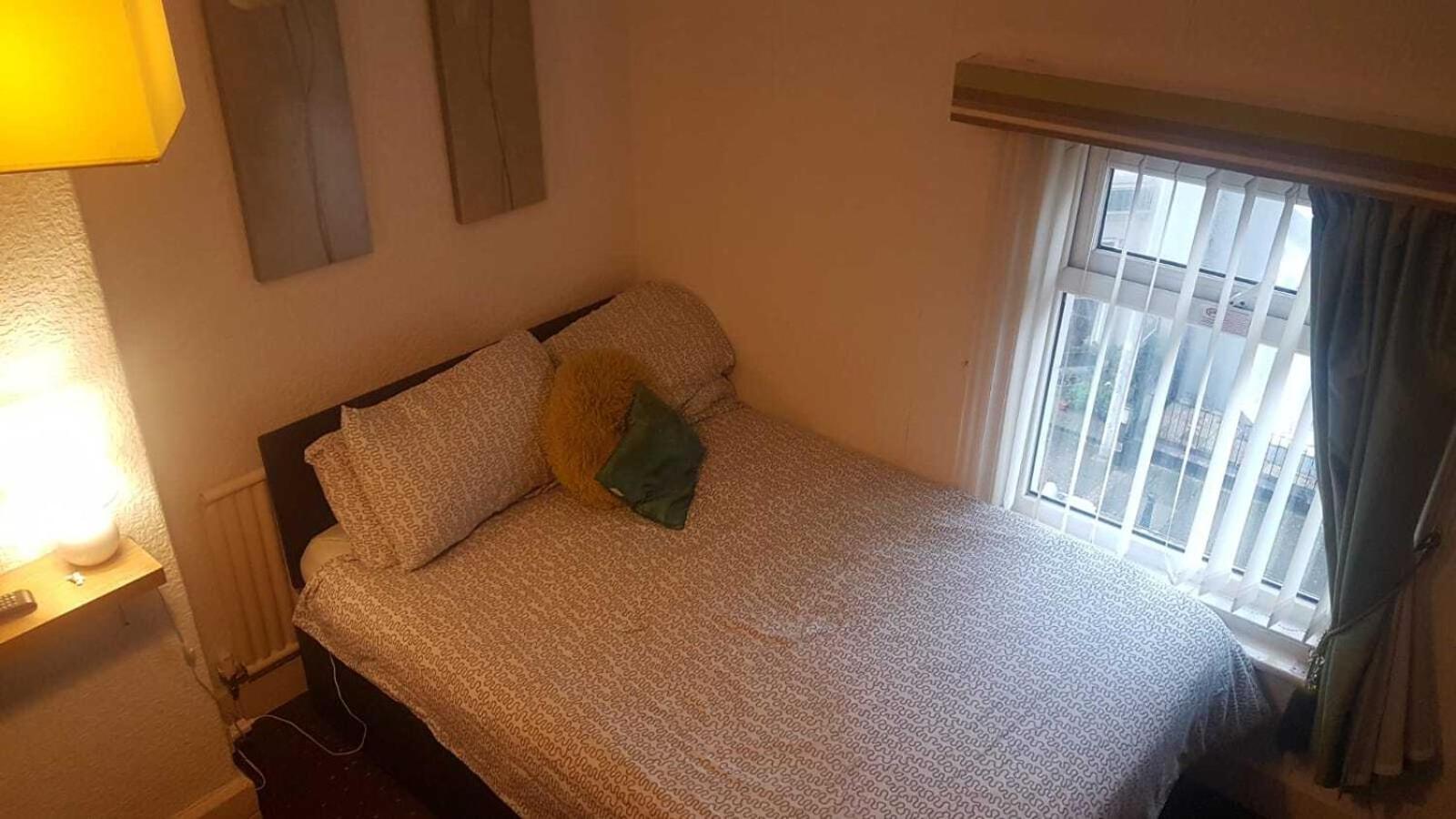 เดอะ เวสต์บอร์น เฮาส์ Bed & Breakfast แบล็คพูล ภายนอก รูปภาพ