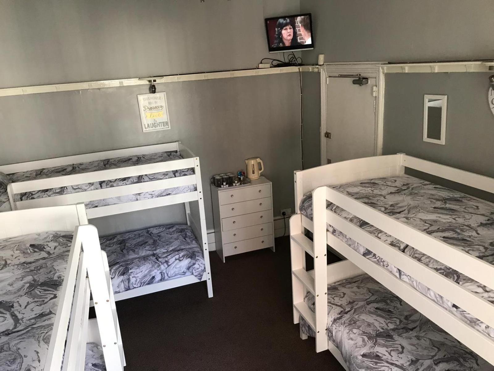 เดอะ เวสต์บอร์น เฮาส์ Bed & Breakfast แบล็คพูล ภายนอก รูปภาพ