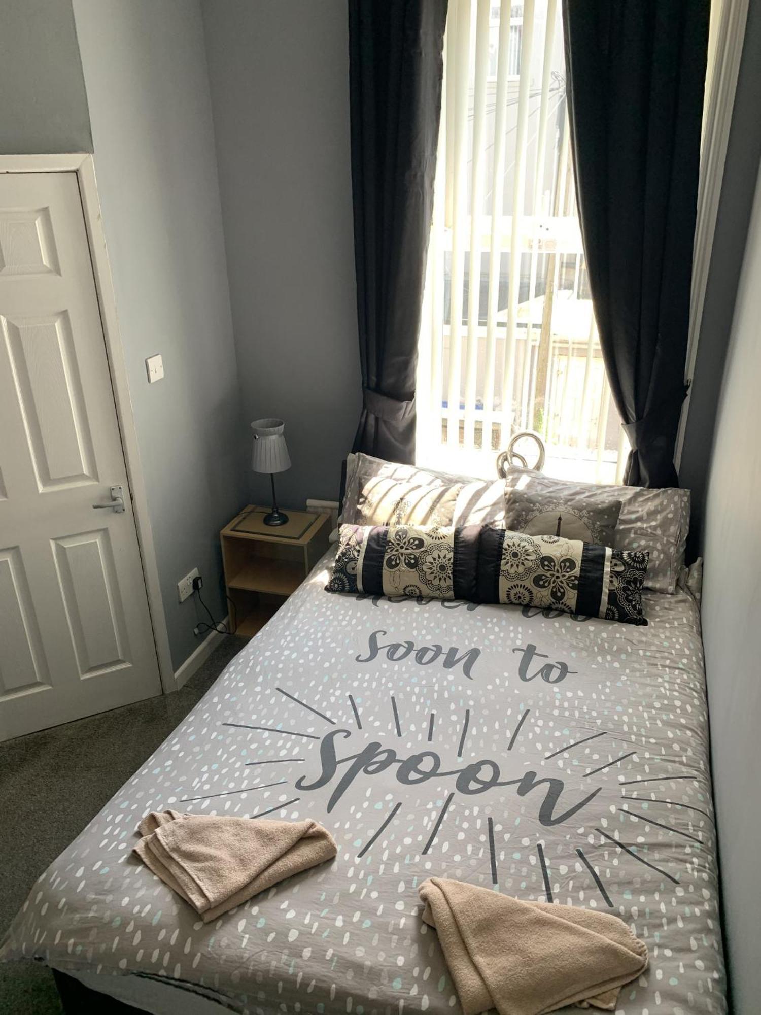 เดอะ เวสต์บอร์น เฮาส์ Bed & Breakfast แบล็คพูล ภายนอก รูปภาพ